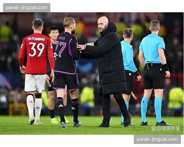 曝曼联新老板已与现任主帅滕哈赫团队会面,商讨夏季转会计划 曝曼联新老板已与现任主帅滕哈赫团队会面,商讨夏季转会计划